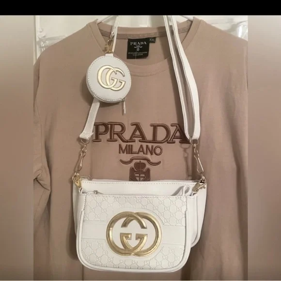 3 Piece Designer Inspired crossbody with adjustable strap. - Picture 1 of 6